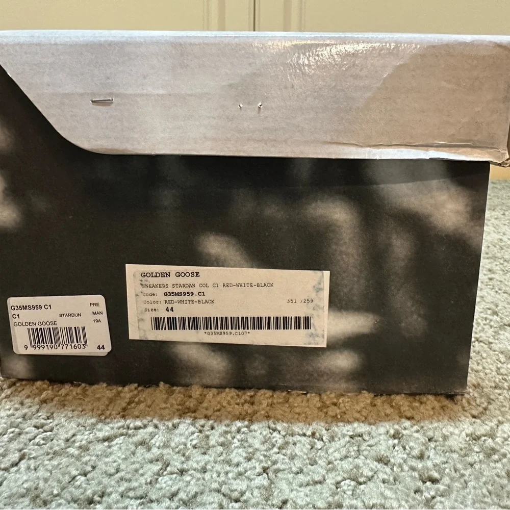 Golden Goose Stardan - Size 44 - excellent condition Black, Red & White Sneakers - Picture 2 of 11